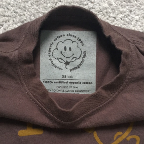 XS Patagonia tee - Picture 2 of 2